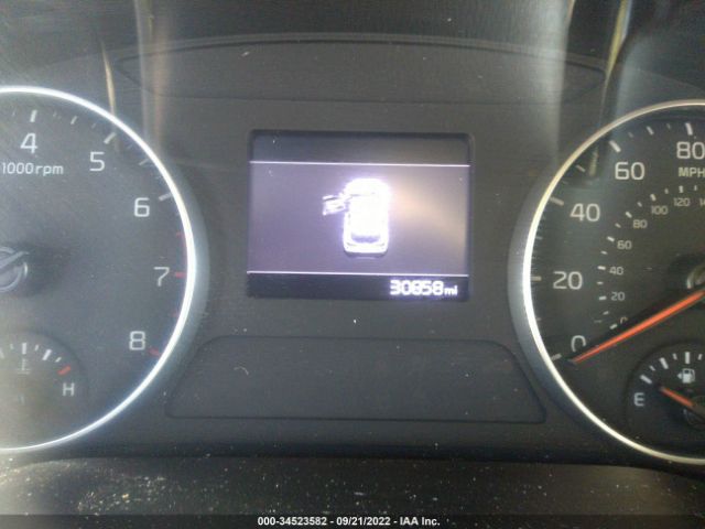 KNDERCAA8M7082738 KIA SELTOS EX
