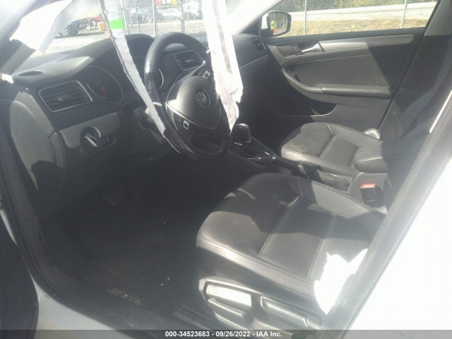 2017 VOLKSWAGEN JETTA 1.4T SE VIN: 3VWDB7AJ4HM394149