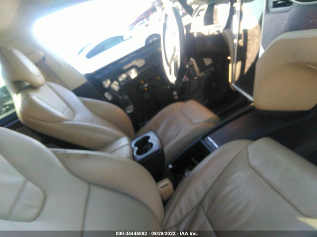 2017 Tesla Model X, VIN: 5YJXCAE28HF048431