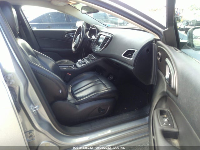 2017 Chrysler 200, VIN: 1C3CCCAB8HN503655