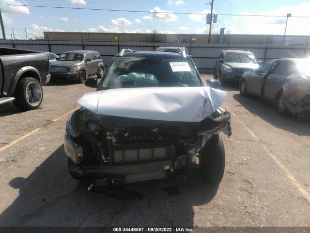 Hyundai Venue Limited 2022 KMHRC8A35NU202057 Image 8