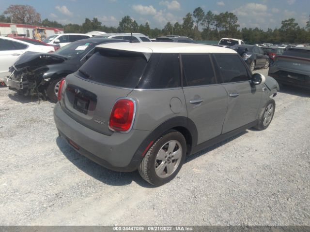 WMWXU1C52J2F79675 Mini Hardtop 4 Door Cooper
