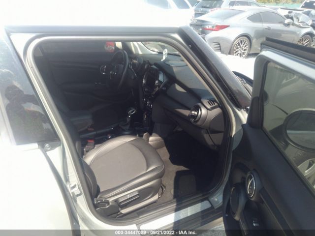 WMWXU1C52J2F79675 Mini Hardtop 4 Door Cooper