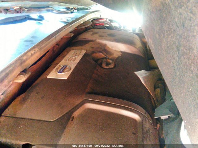YV4BZ982791061049 Volvo XC70