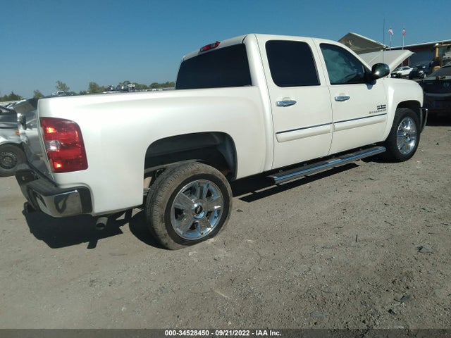 2013 CHEVROLET SILVERADO 1500 LT VIN: 3GCPCSE01DG108199