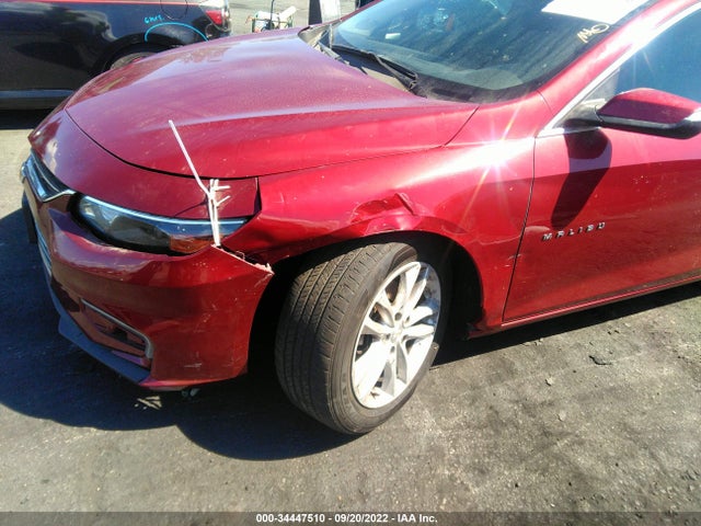 2018 Chevrolet Malibu, VIN: 1G1ZD5ST2JF156046
