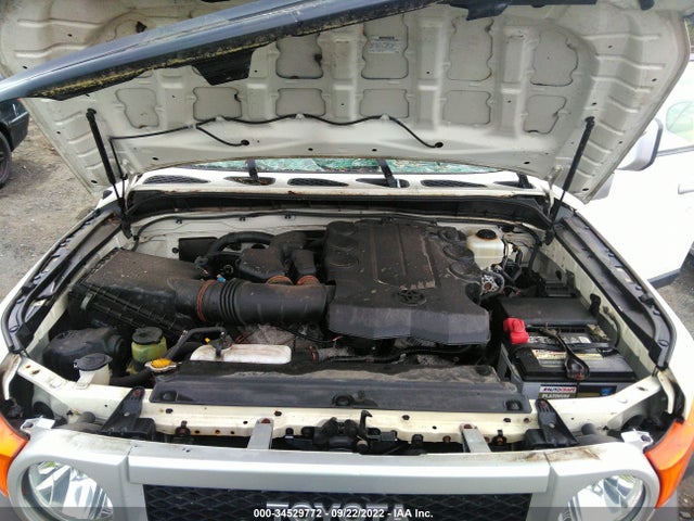 2014 Toyota FJ Cruiser, VIN: JTEBU4BF6EK189587