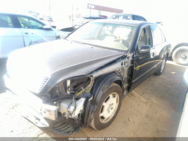 Lexus LS 430 2002 JTHBN30F220080919 Image 2