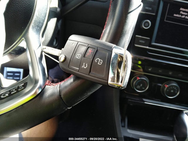 2021 Volkswagen Golf GTI, VIN: 3VW6T7AU3MM001588