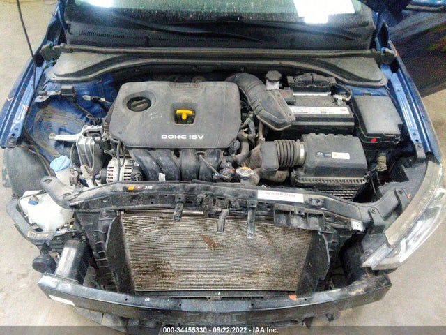 Hyundai ELANTRA SE 2017 5NPD84LFXHH157728 Image 10