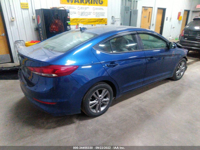 Hyundai ELANTRA SE 2017 5NPD84LFXHH157728 Image 4
