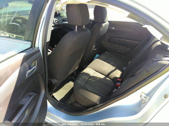 Chevrolet SONIC LT 2018 1G1JD5SH1J4102208 Image 10