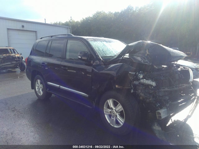 2015 Toyota Land Cruiser, VIN: JTMHY7AJ8F4032790