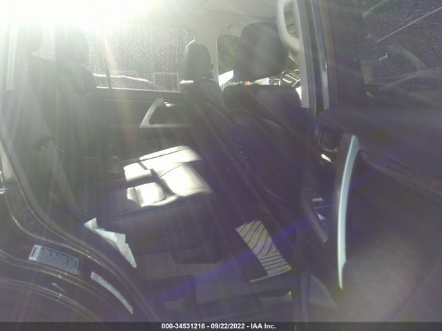 2015 Toyota Land Cruiser, VIN: JTMHY7AJ8F4032790
