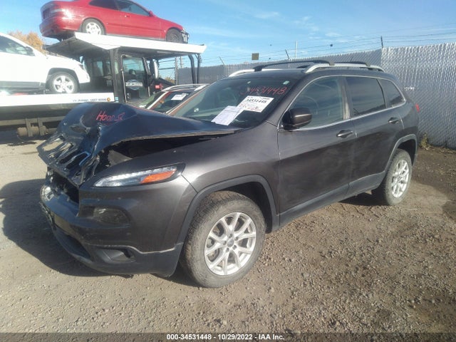 1C4PJMCB9FW724470 Jeep Cherokee Latitude