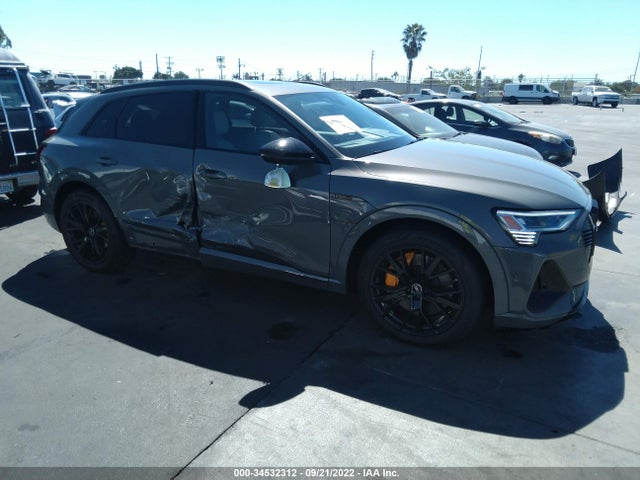 2022 Audi e-tron, VIN: WA1VABGE6NB041500