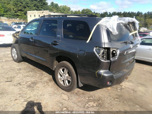 2016 Toyota Sequoia, VIN: 5TDBY5G12GS141026