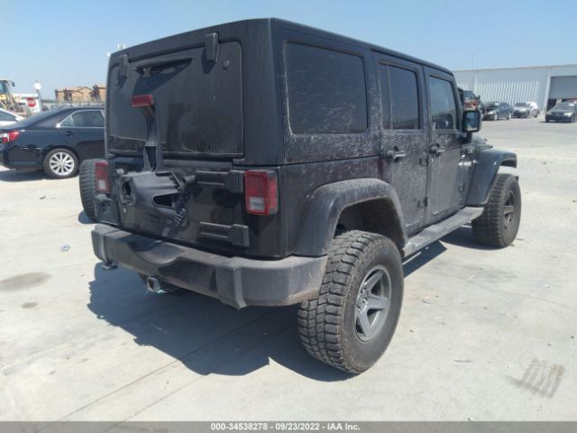 1C4BJWEG5CL111094 Jeep Wrangler Unlimited Sahara