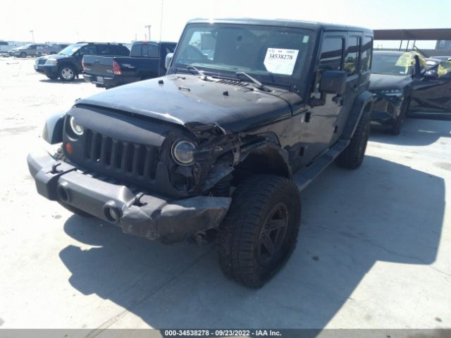 1C4BJWEG5CL111094 Jeep Wrangler Unlimited Sahara