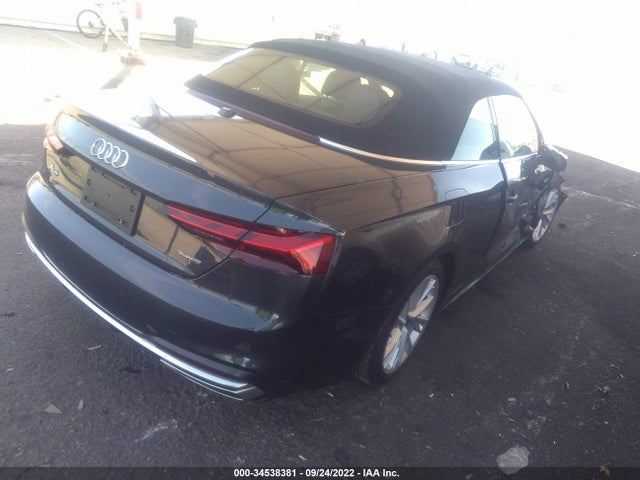 2021 Audi A5, VIN: WAUWAGF51MN001733