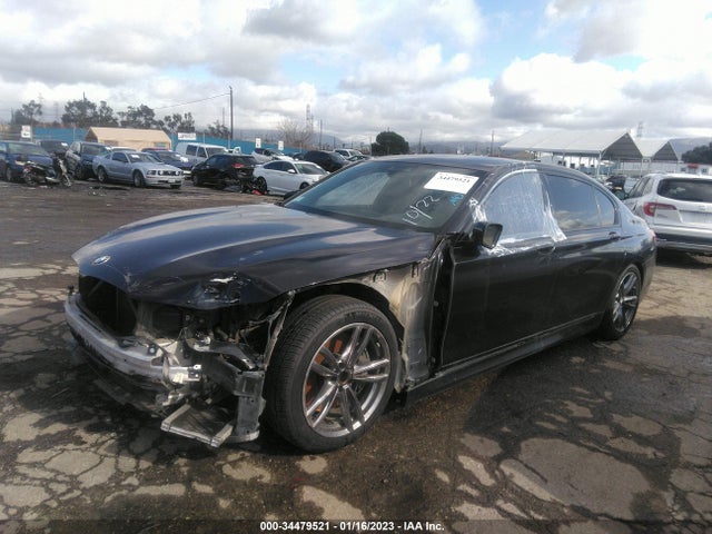 BMW 7 Series 750i 2016 WBA7F0C52GGL99559 Image 2