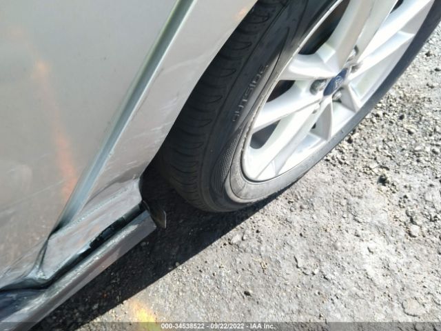 1FADP3F27FL205920 Ford FOCUS SE