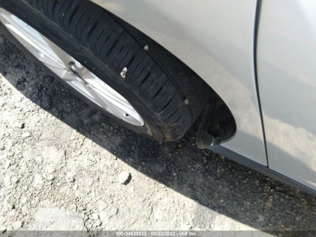 1FADP3F27FL205920 Ford FOCUS SE