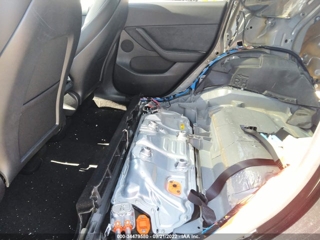 Tesla Model Y Standard Range 2021 5YJYGDED3MF130301 Image 10