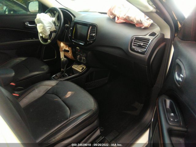 3C4NJCCB8LT150611 Jeep Compass Limited