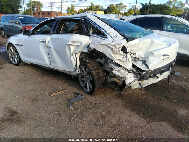 2016 Jaguar XJ, VIN: SAJWJ2GD3G8V96830