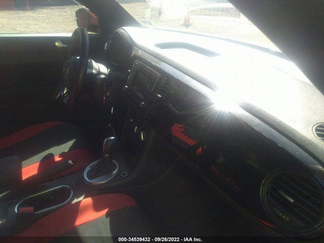 2019 Volkswagen Beetle, VIN: 3VWFD7AT8KM706971