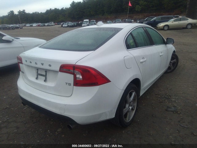 Volvo S60 T5 2013 YV1612FS5D1228470 Image 4