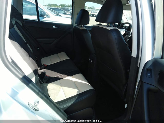 Volkswagen TIGUAN S 2016 WVGAV7AX7GW569943 Image 13