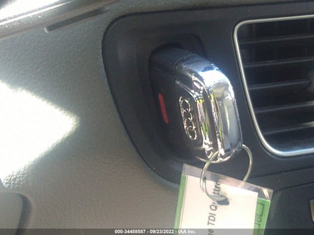WA1VMAFP9EA071777 Audi Q5 Prestige