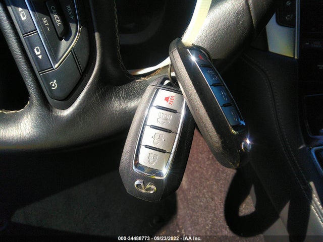 2020 Infiniti Q60, VIN: JN1EV7EK9LM340399
