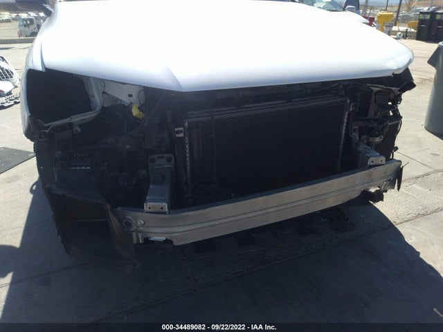 Audi Q7 2019 WA1LAAF78KD011984 Image 8