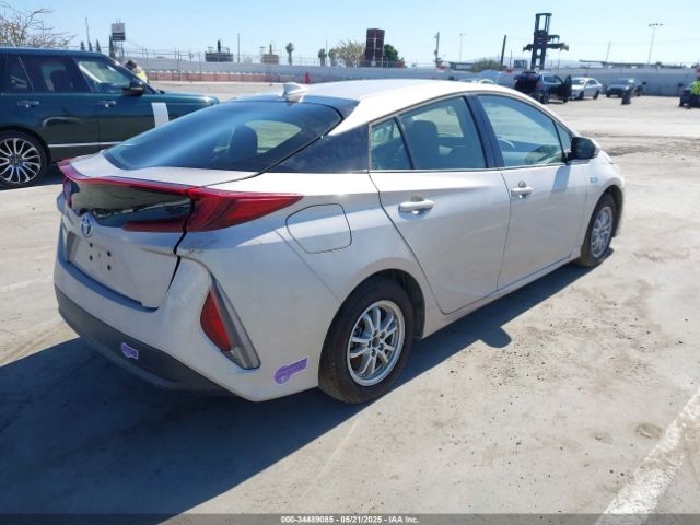 JTDKARFP9K3108312 Toyota Prius Prime Plus