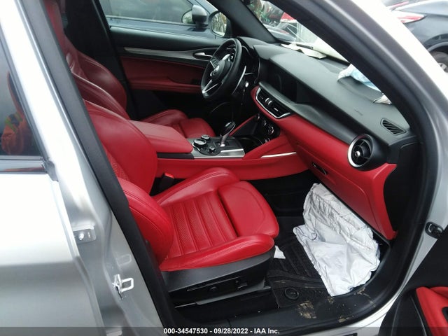 ZASPAKBN4K7C37074 Alfa Romeo Stelvio Ti Sport