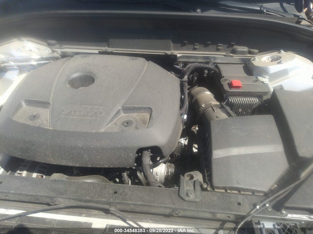 2021 Volvo XC60, VIN: YV4102RK6M1782709