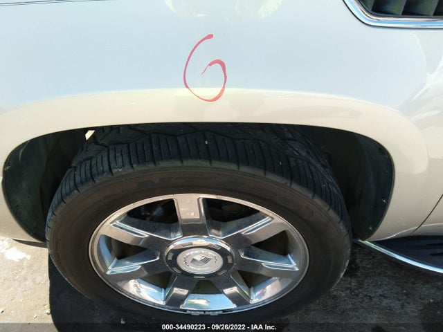 2008 CADILLAC ESCALADE STANDARD VIN: 1GYEC63848R211351