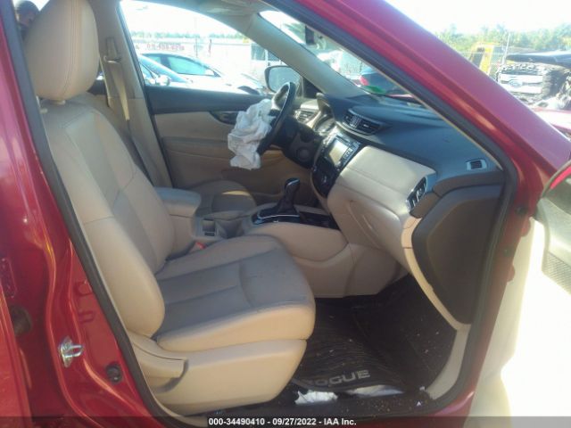 JN8AT2MV1HW273667 Nissan Rogue Sl