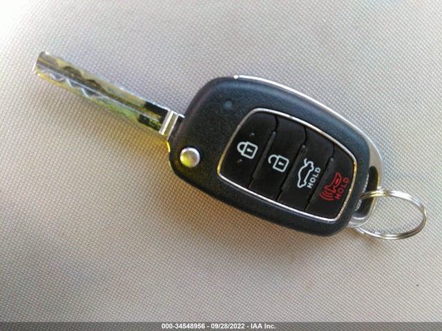 2019 HYUNDAI SONATA SE VIN: 5NPE24AF6KH792820