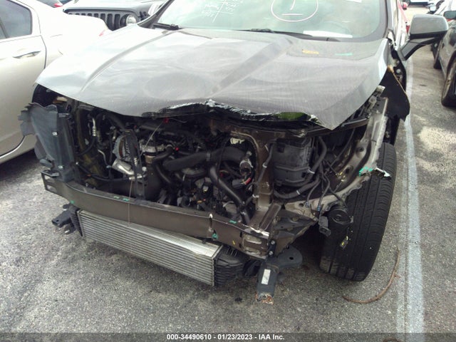 2019 Cadillac XT4, VIN: 1GYFZCR48KF142825