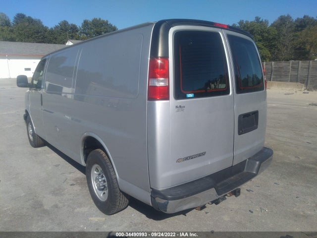 Chevrolet EXPRESS CARGO VAN 2017 1GCWGAFG9H1180701 Image 4