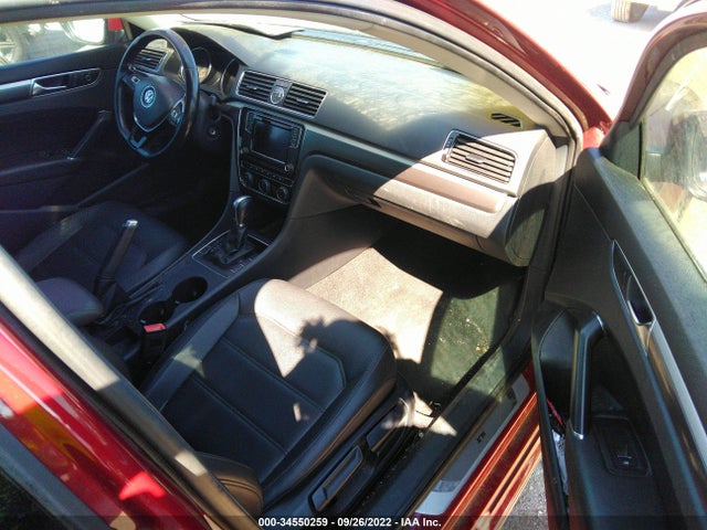 1VWDT7A37HC056440 Volkswagen Passat R-line W/comfort Pkg