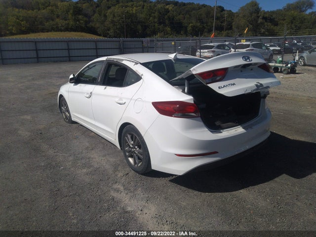 Hyundai ELANTRA SE 2017 5NPD84LF3HH004530 Image 3