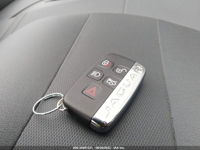2016 Jaguar F-TYPE, VIN: SAJWA6ET6G8K29700