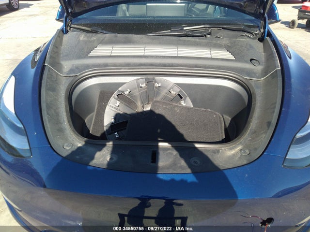 Tesla Model Y Long Range 2021 5YJYGDEE2MF267643 Image 11