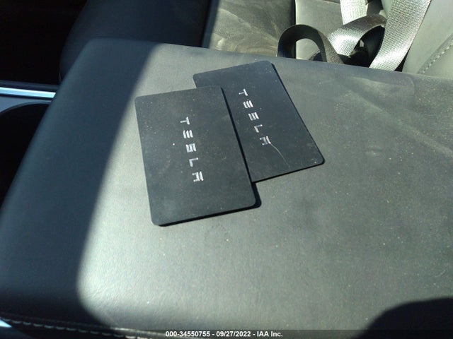 Tesla Model Y Long Range 2021 5YJYGDEE2MF267643 Image 3
