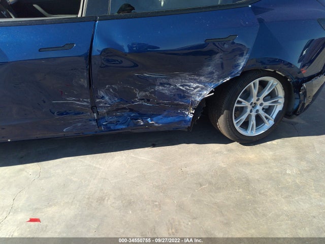 Tesla Model Y Long Range 2021 5YJYGDEE2MF267643 Image 7